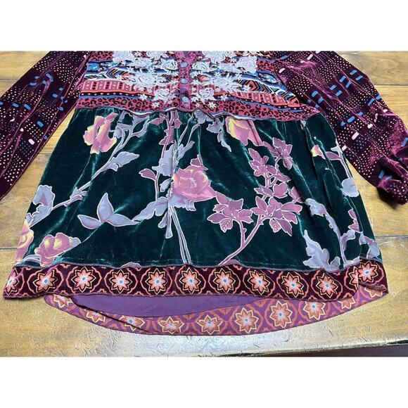 John Mark Top Womens Small Red Black Velvet Embroidered Sheer Popover Lined - Picture 5 of 11